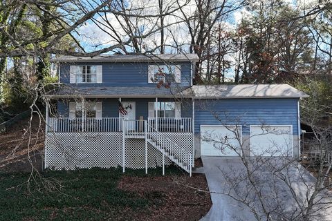 Photo of 1302 Labrea Drive, Chattanooga, TN 37421 (MLS # 1526406)