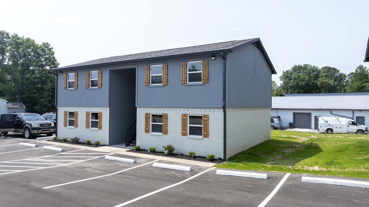 2080 &2090 Benton Pike NE