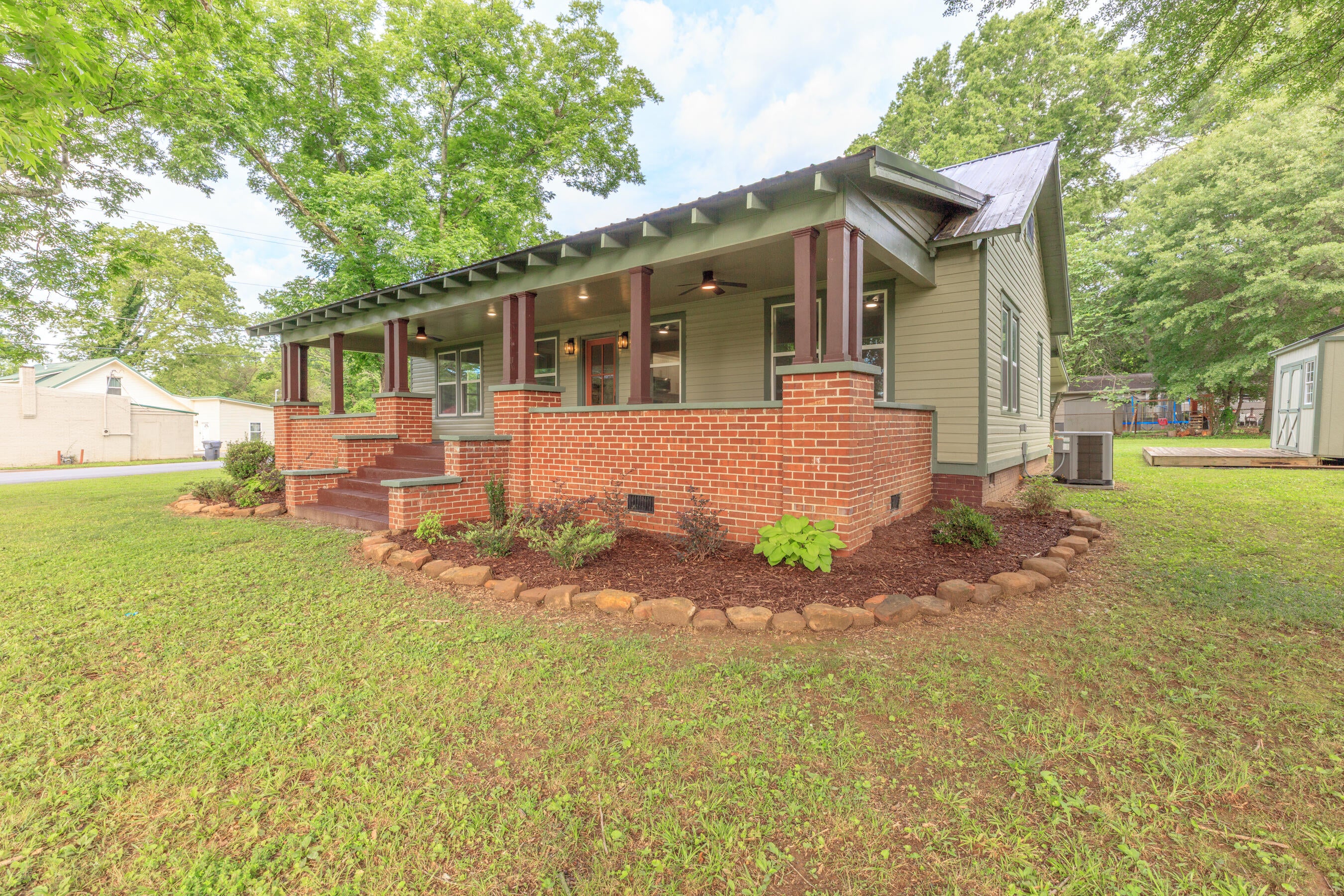 Photo 1 of 50 — 912 S Chattanooga Street, LaFayette, GA 30728