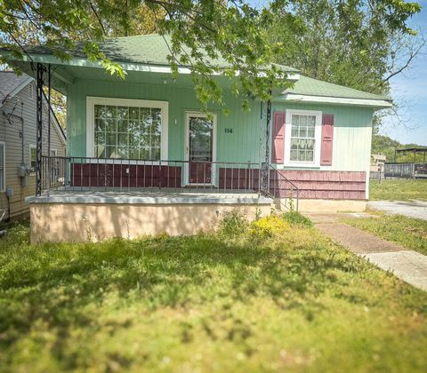 Photo of 114 Wilson Street, Rossville, GA 30741 (MLS # 1532378)