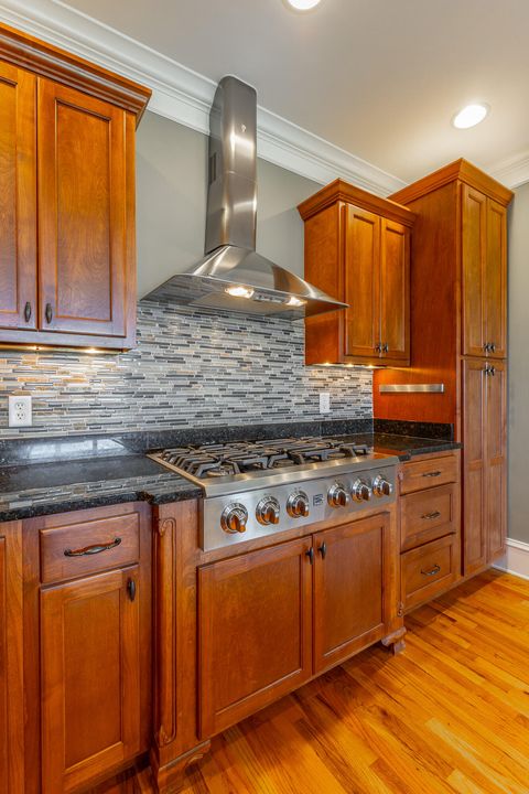 Tiny photo for 216 Shady Ridge Lane, Chattanooga, TN 37405 (MLS # 1529758)