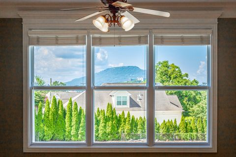 Tiny photo for 216 Shady Ridge Lane, Chattanooga, TN 37405 (MLS # 1529758)