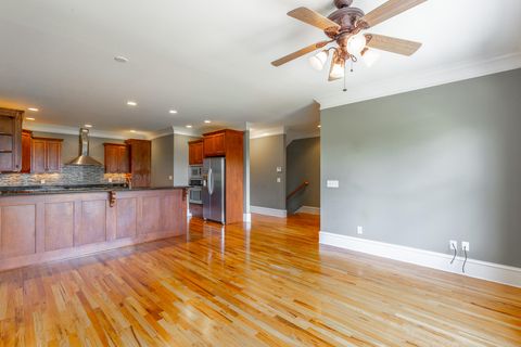 Tiny photo for 216 Shady Ridge Lane, Chattanooga, TN 37405 (MLS # 1529758)
