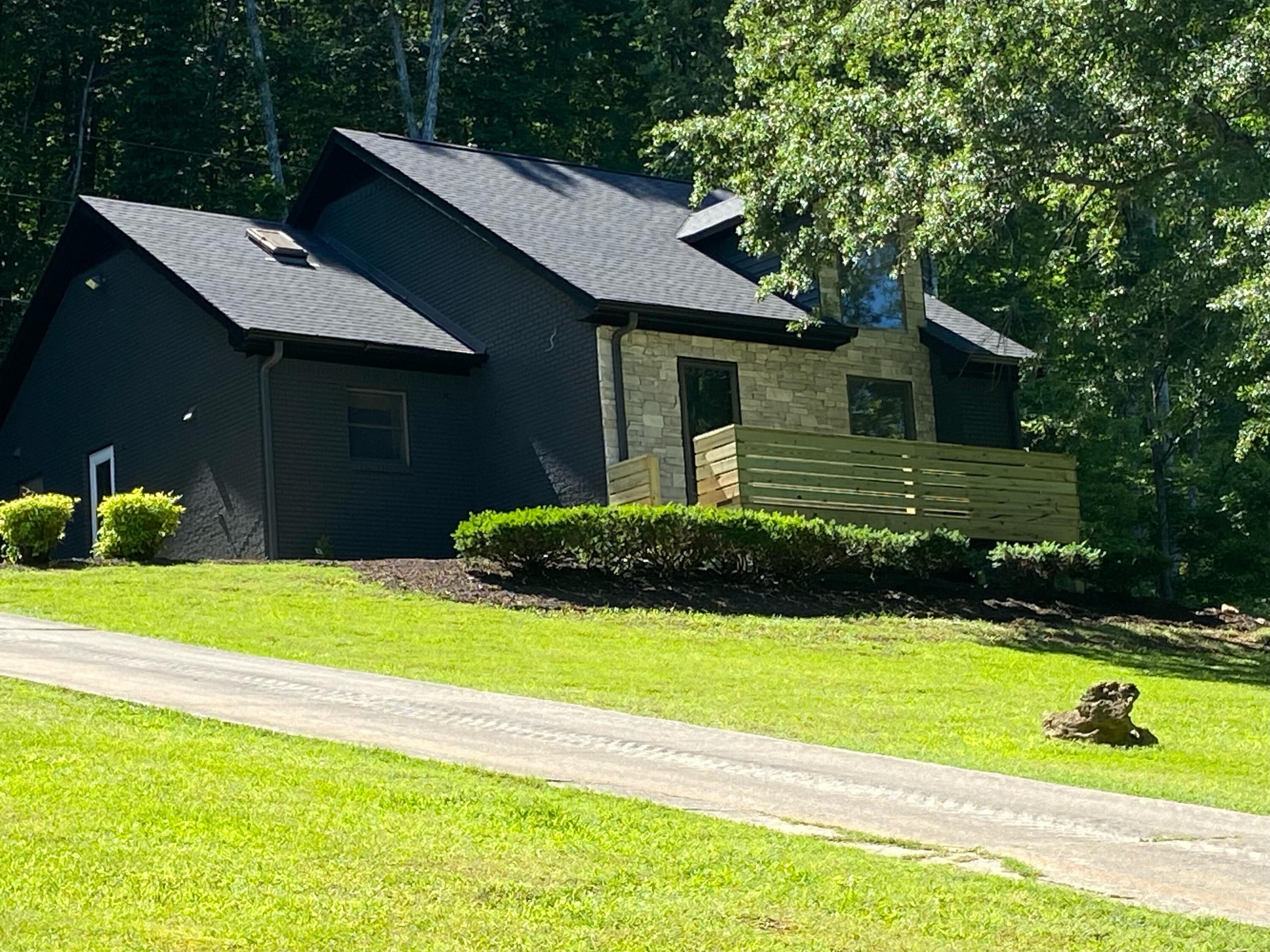 410 Contour Avenue, South Pittsburg, Tennessee image 2
