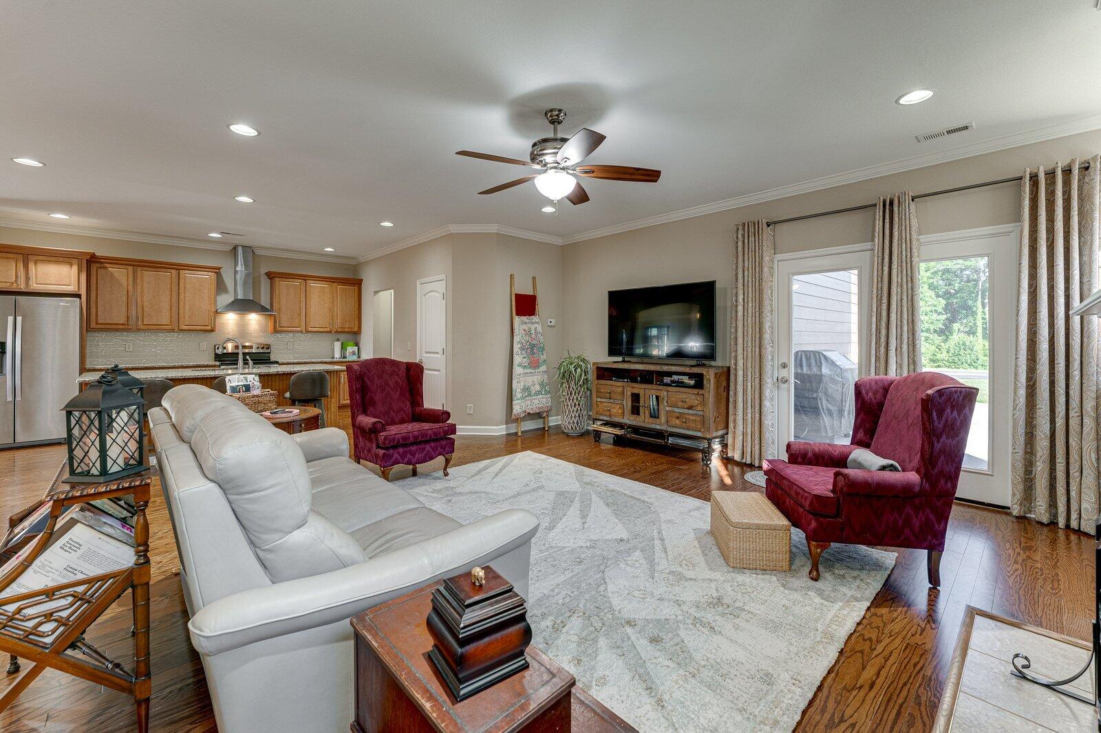 2459 Inverness Drive, Cleveland, Tennessee image 9