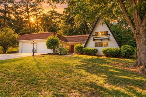 Photo of 1230 Valencia Drive, Dalton, GA 30720 (MLS # 1543798)