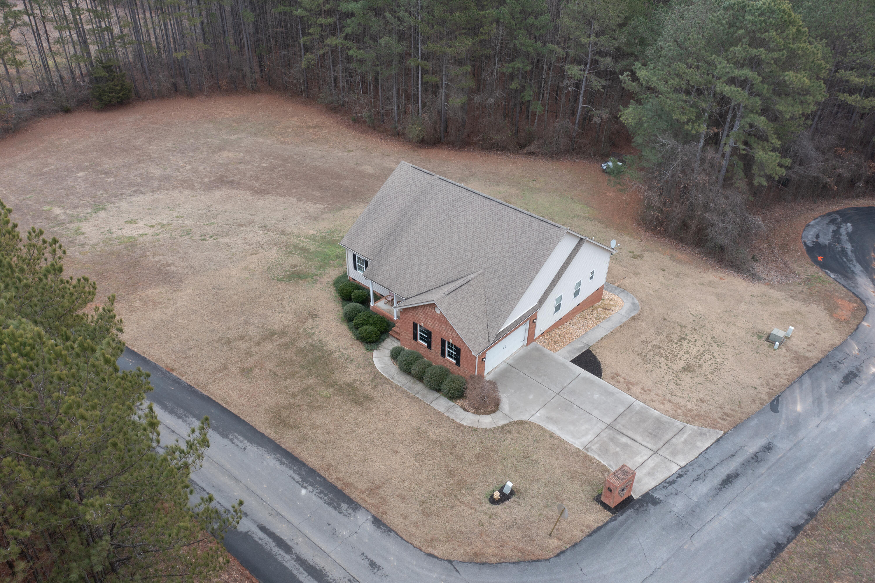 11 Banner Drive, Chatsworth, Georgia image 2
