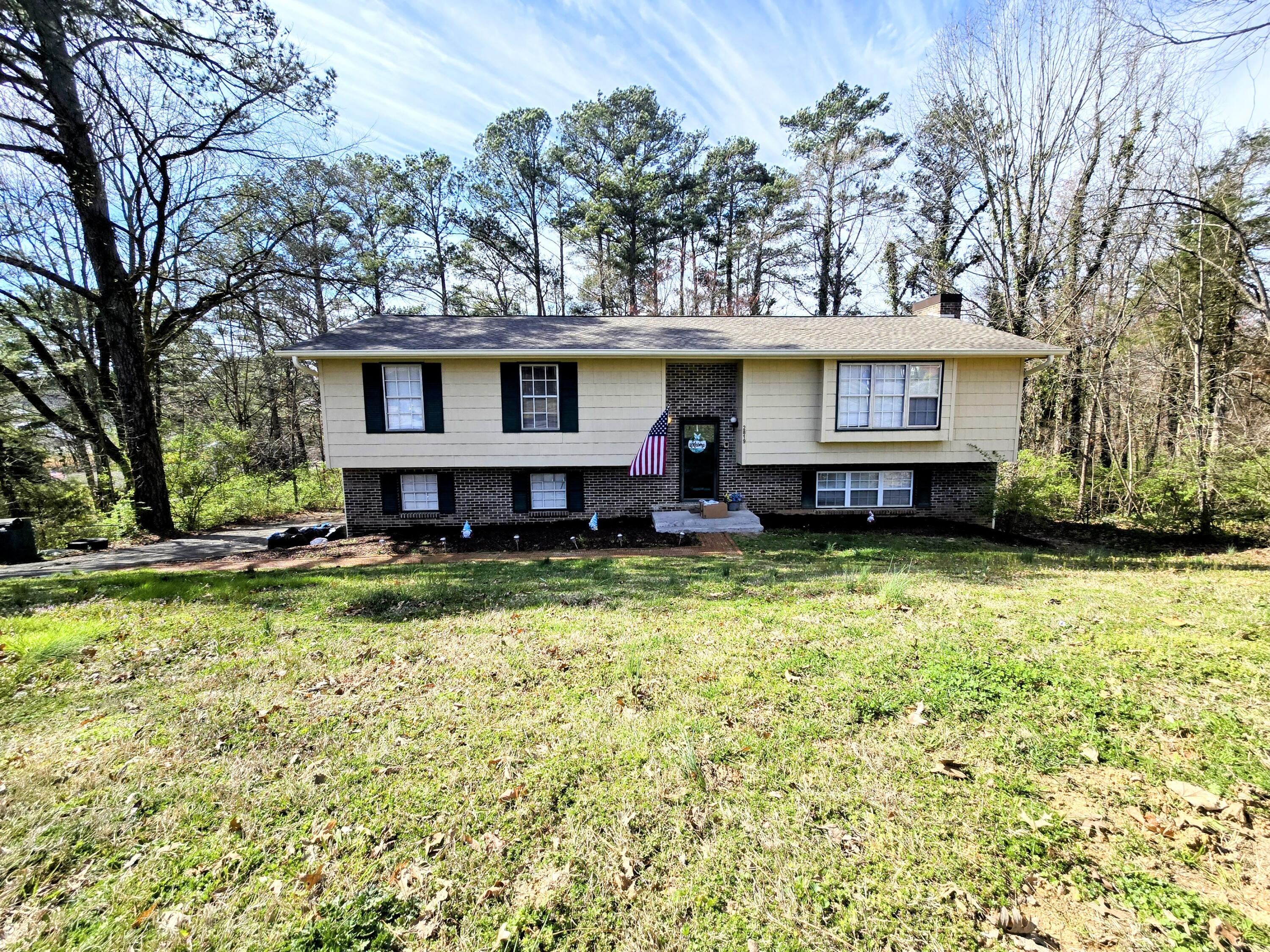 2819 Vista Drive, Cleveland, Tennessee image 2