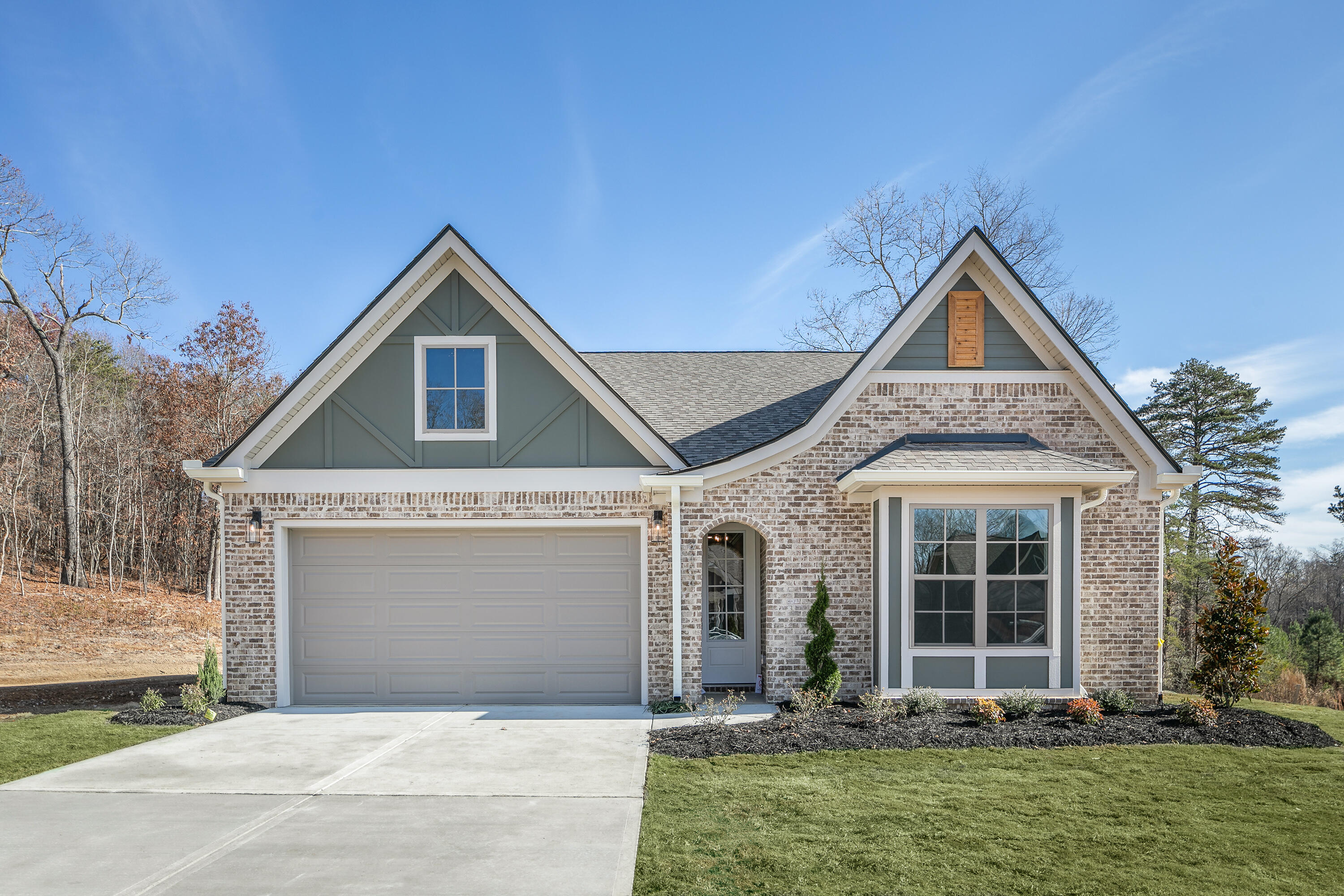 1555 Mercedes Lane, Ooltewah, Tennessee image 1