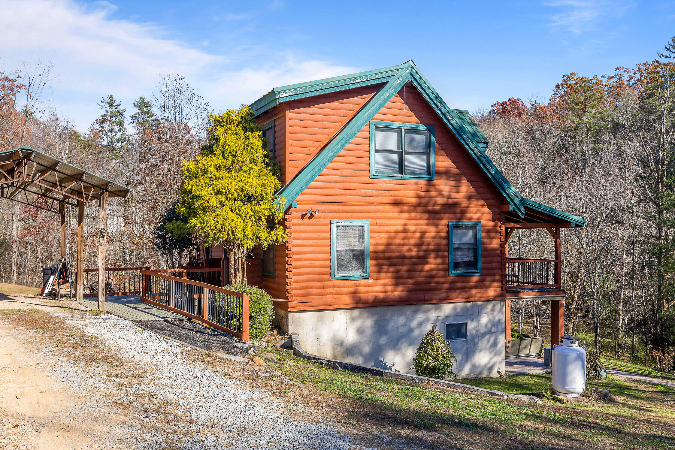 310 Rural Vale Road, Tellico Plains, Tennessee image 5