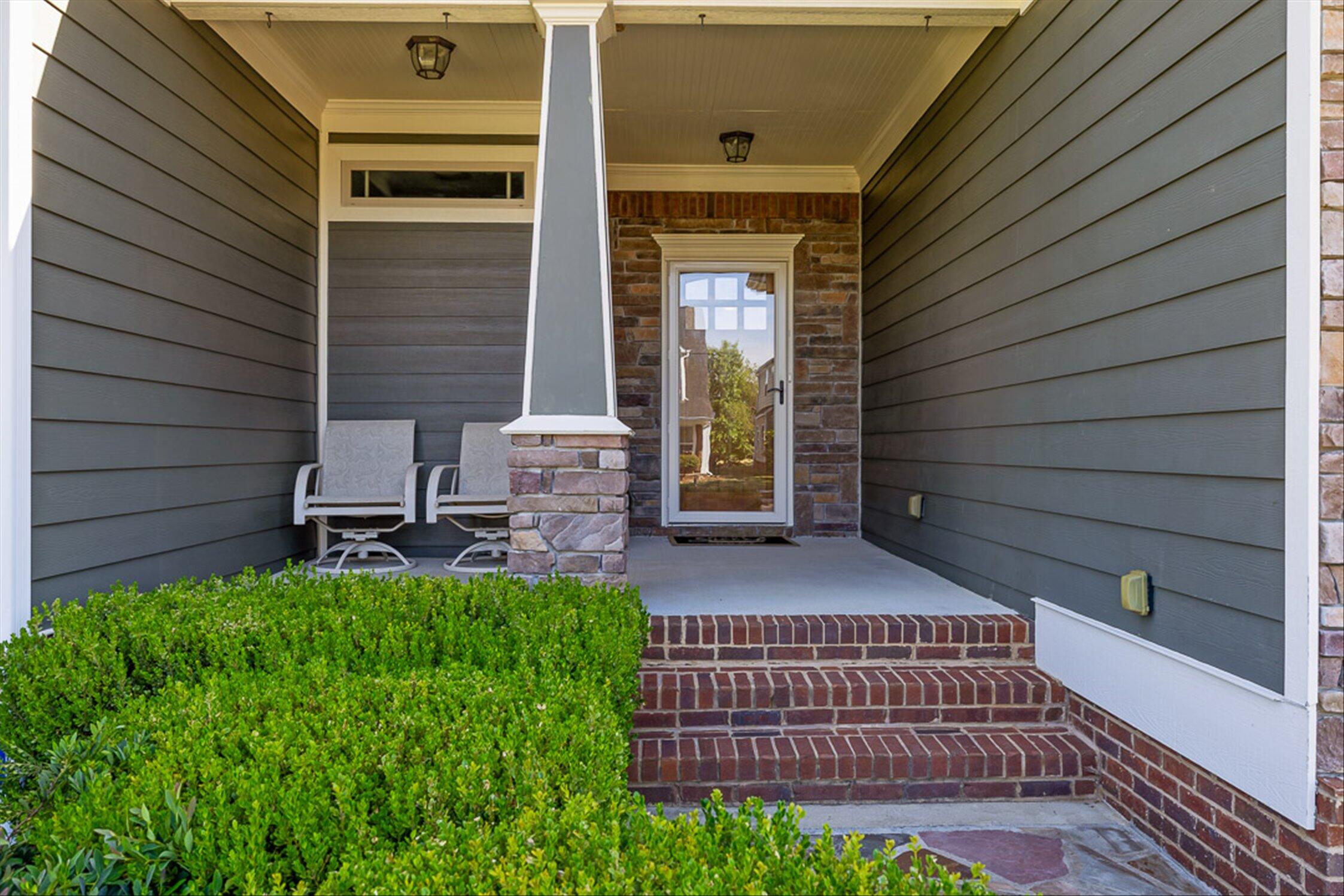 8217 Robertsview Drive