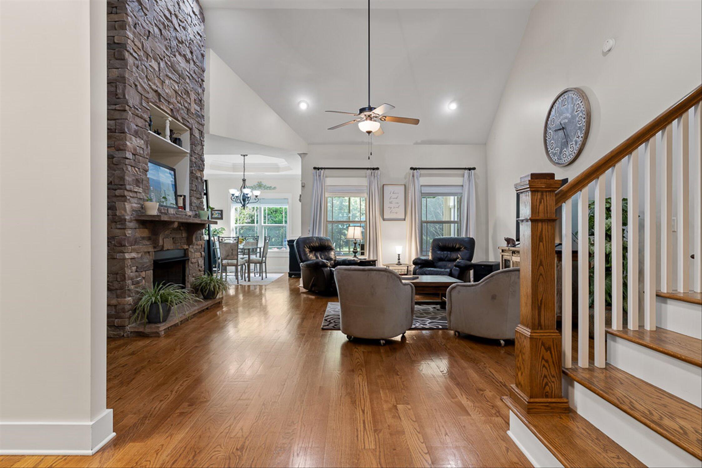 8217 Robertsview Drive