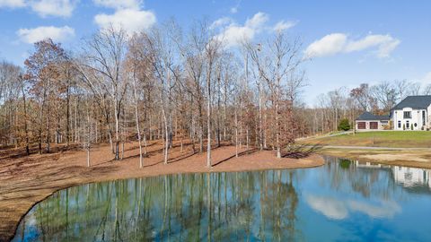 Photo of 159 Litchfield Lane, Cleveland, TN 37312 (MLS # 1527356)