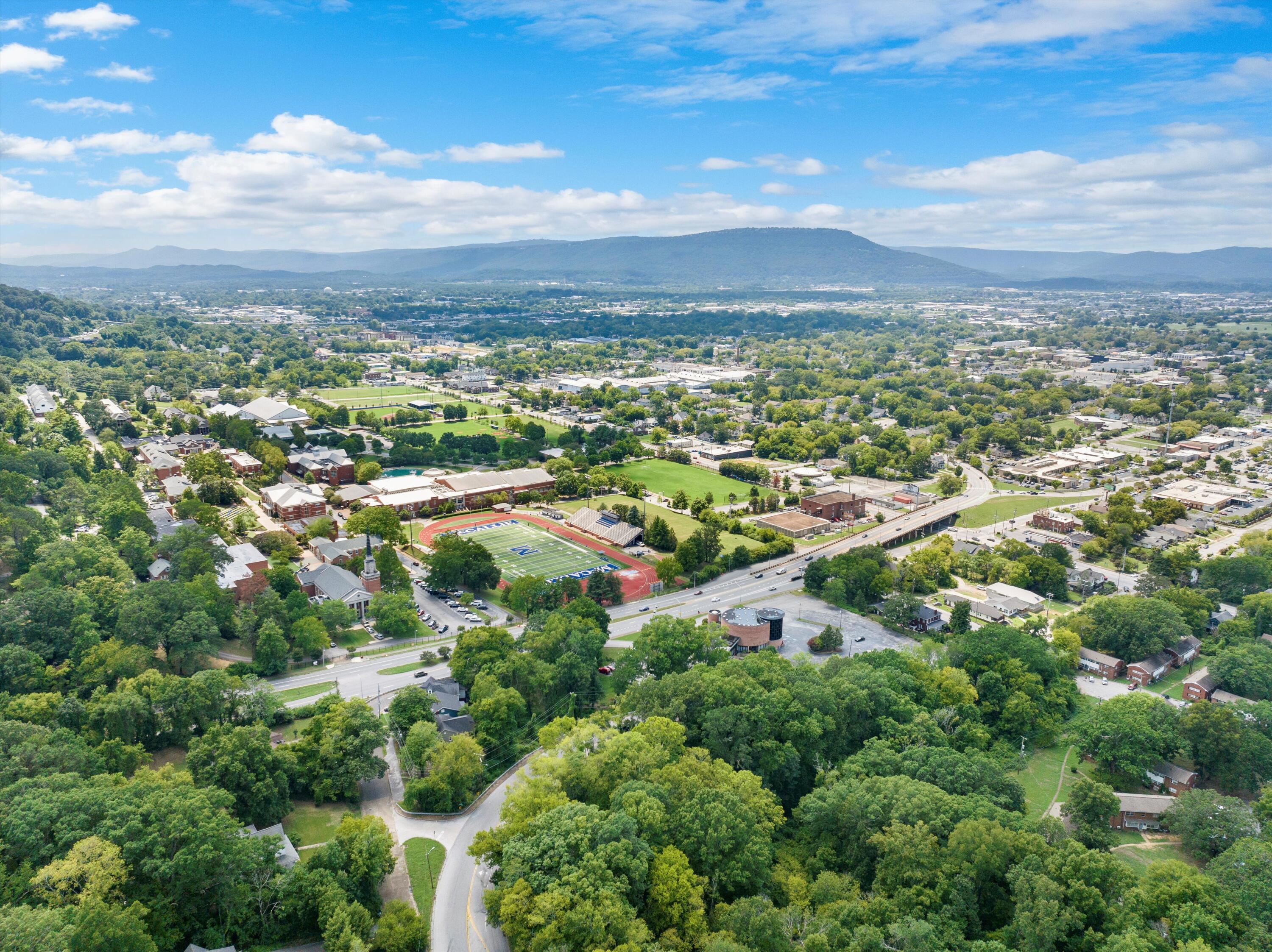 Oak Street, Chattanooga, Tennessee image 10