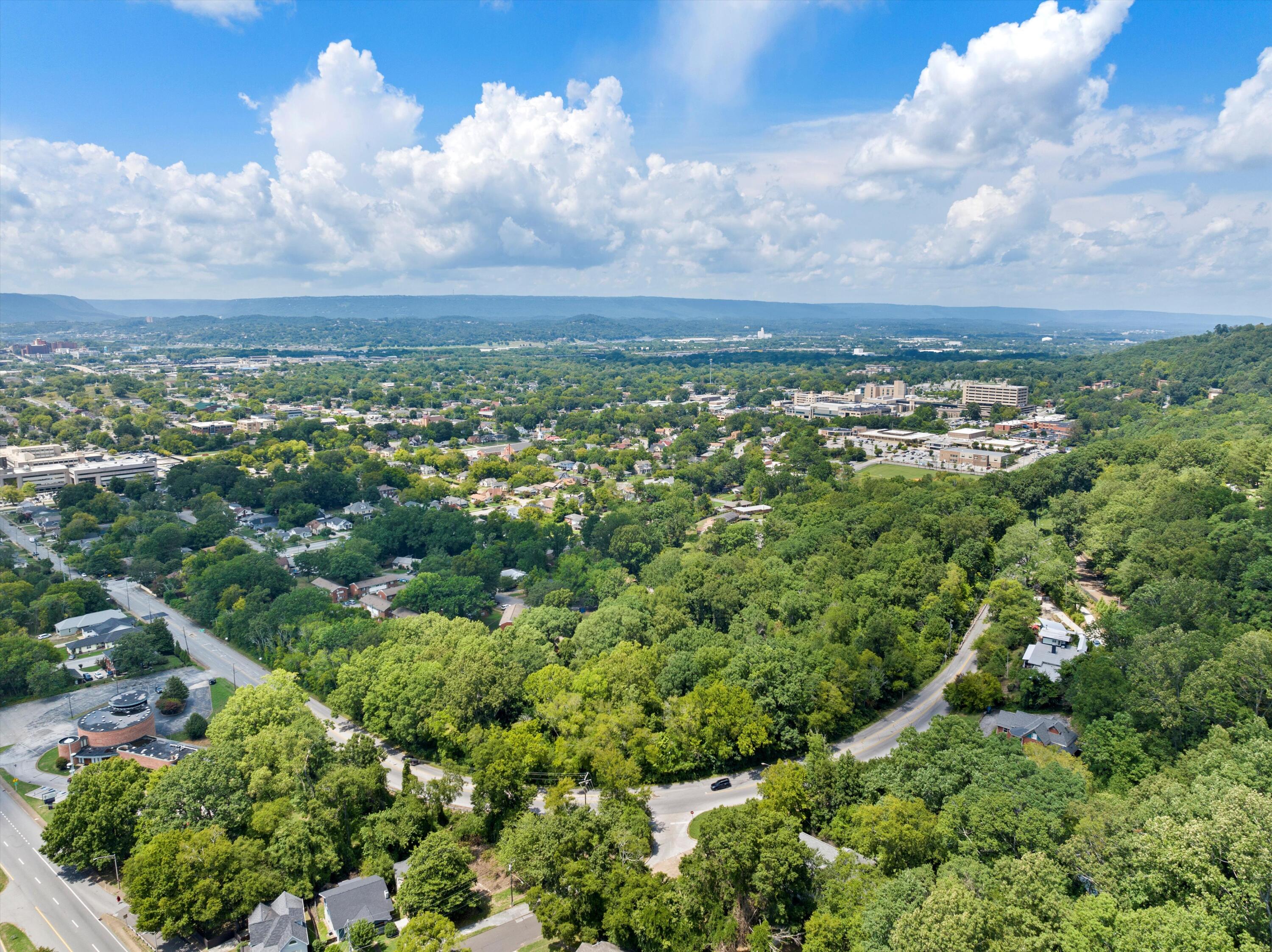 Oak Street, Chattanooga, Tennessee image 14