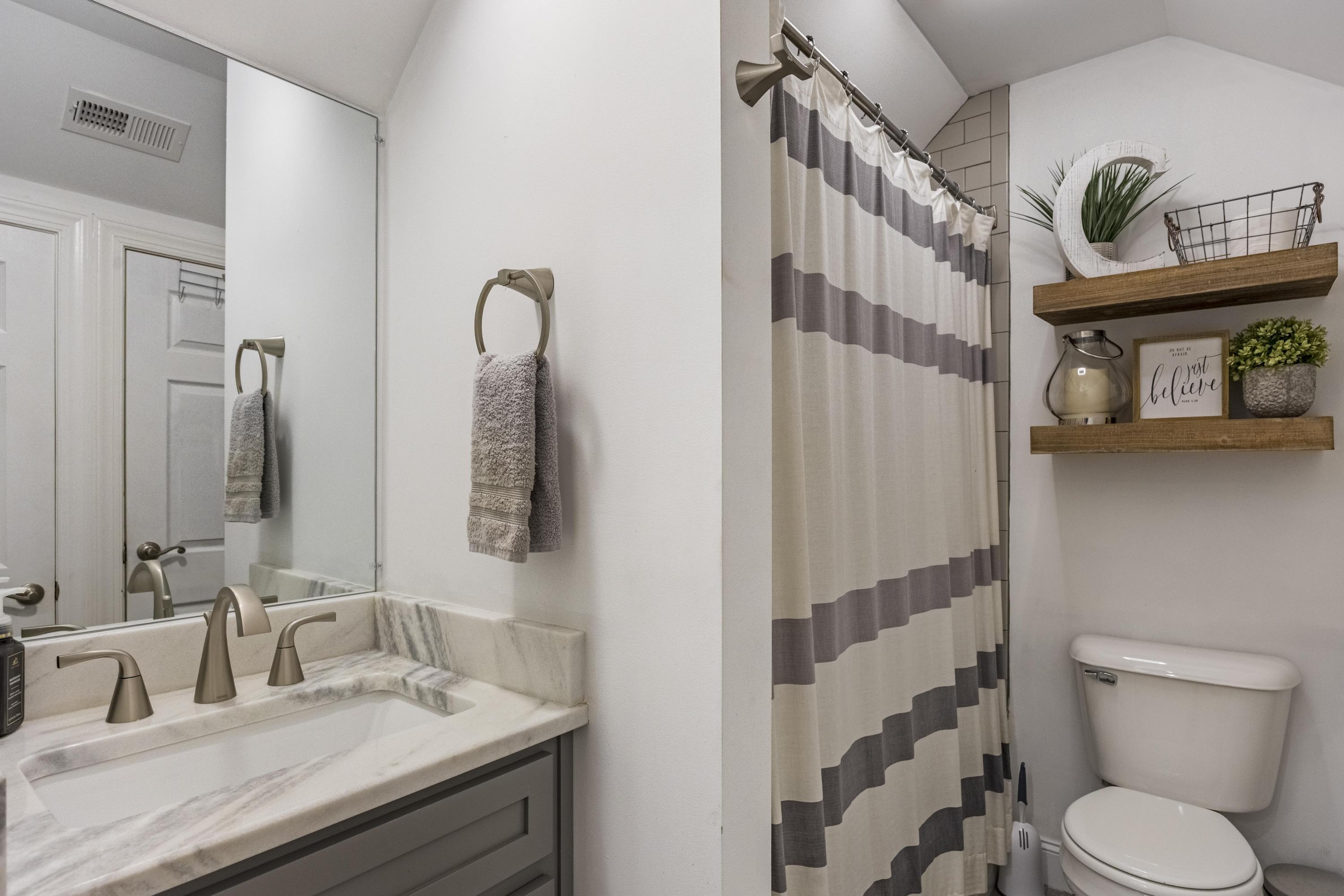 Trenton, Georgia 30752, United States, 4 Bedrooms Bedrooms, ,3 BathroomsBathrooms,Residential,Active,236050