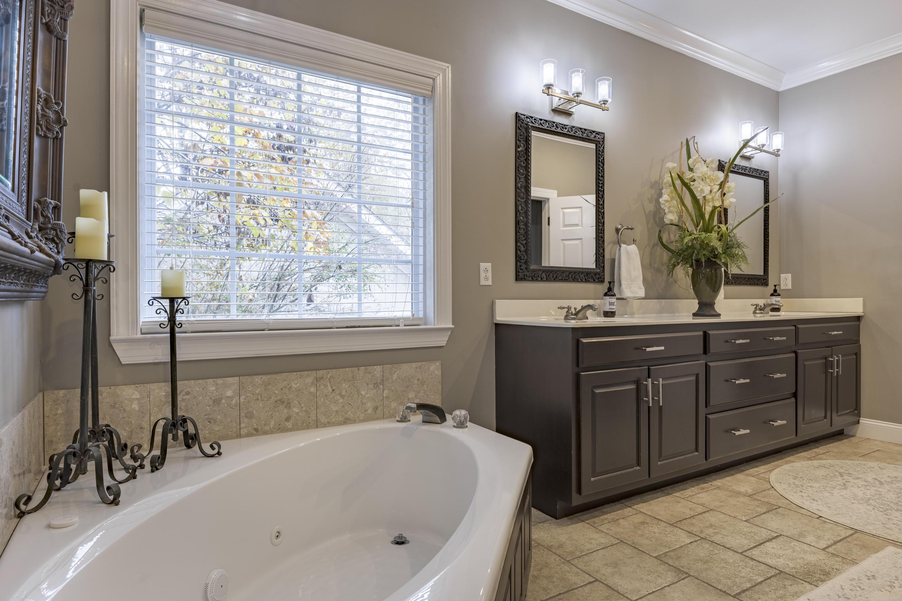 Trenton, Georgia 30752, United States, 4 Bedrooms Bedrooms, ,3 BathroomsBathrooms,Residential,Active,236050