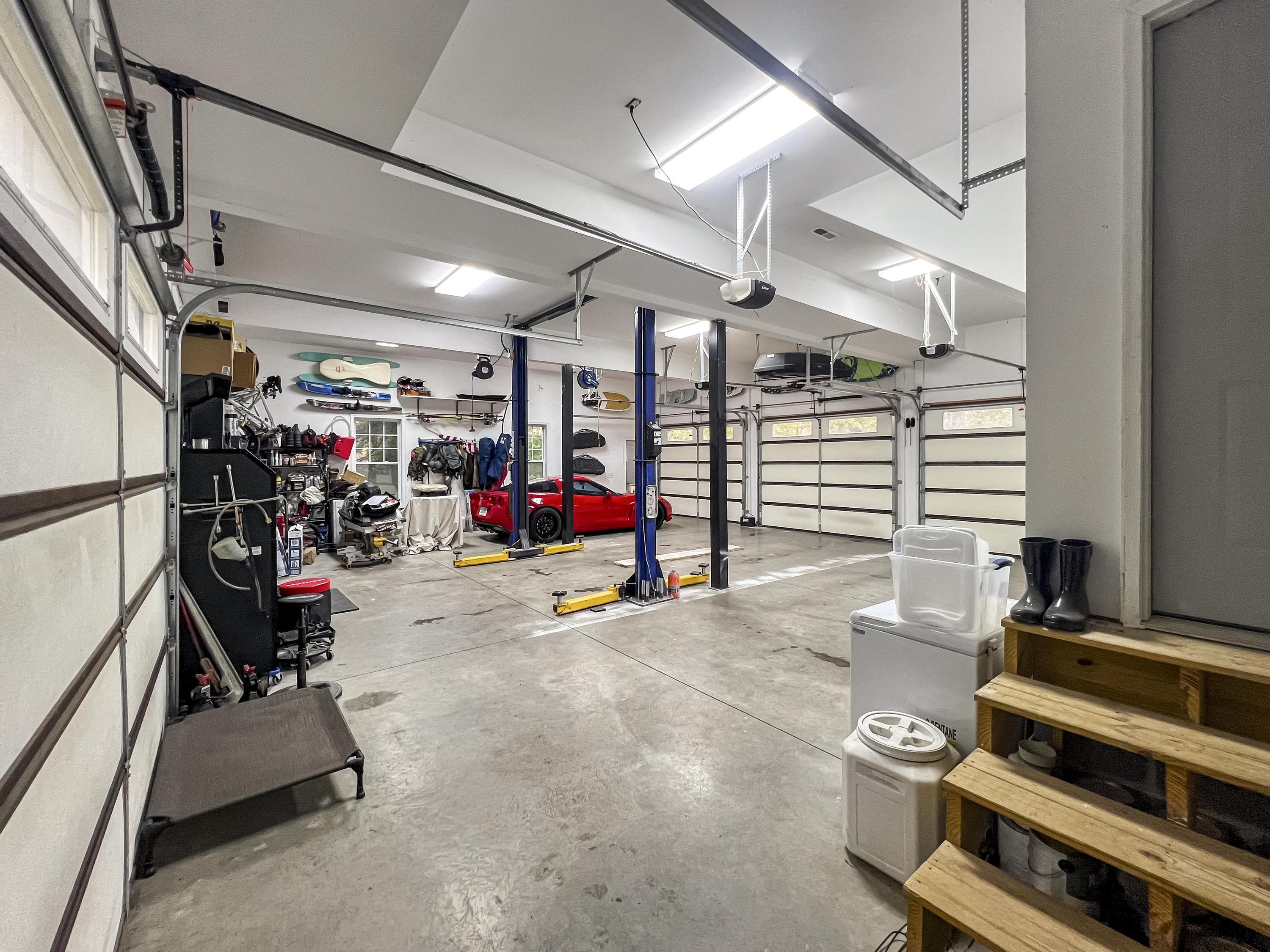 Trenton, Georgia 30752, United States, 4 Bedrooms Bedrooms, ,3 BathroomsBathrooms,Residential,Active,236050