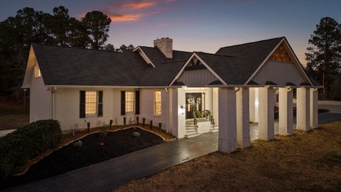 Photo of 3176 Chestnut Circle NW, Cleveland, TN 37312 (MLS # 1525087)