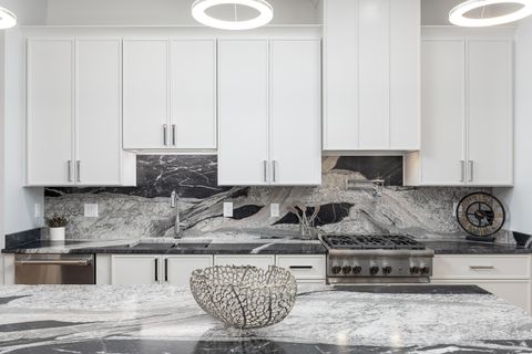 Tiny photo for 1012 Dartmouth Street, Chattanooga, TN 37405 (MLS # 1526074)