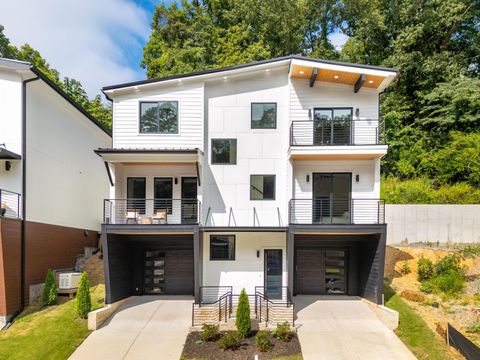 Photo of 1012 Dartmouth Street, Chattanooga, TN 37405 (MLS # 1526074)