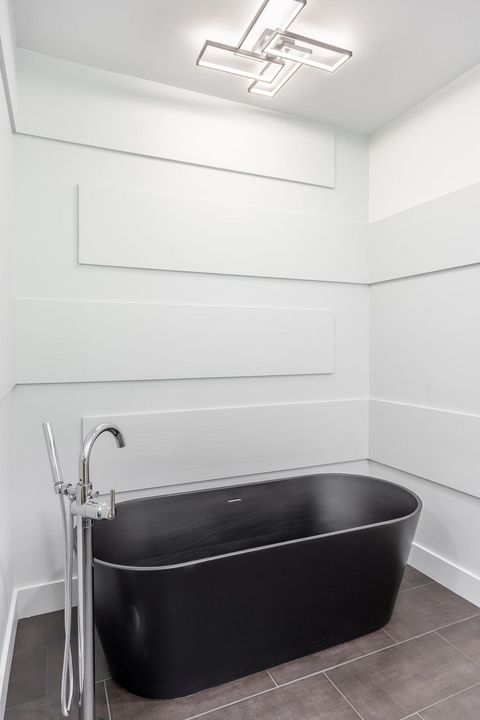 Tiny photo for 1012 Dartmouth Street, Chattanooga, TN 37405 (MLS # 1526074)