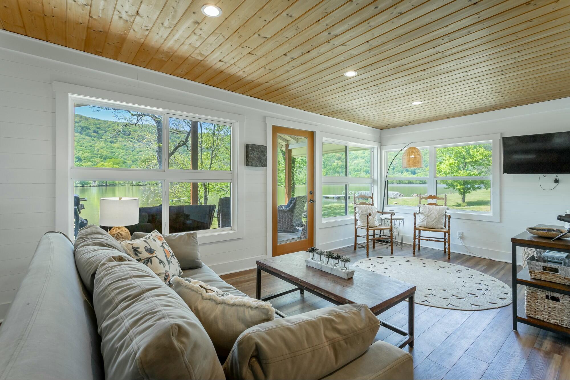 9794 Mullins Cove Road, Whitwell, Tennessee image 20