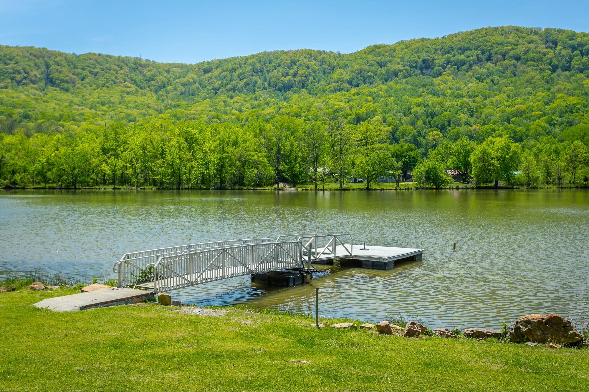 9794 Mullins Cove Road, Whitwell, Tennessee image 5