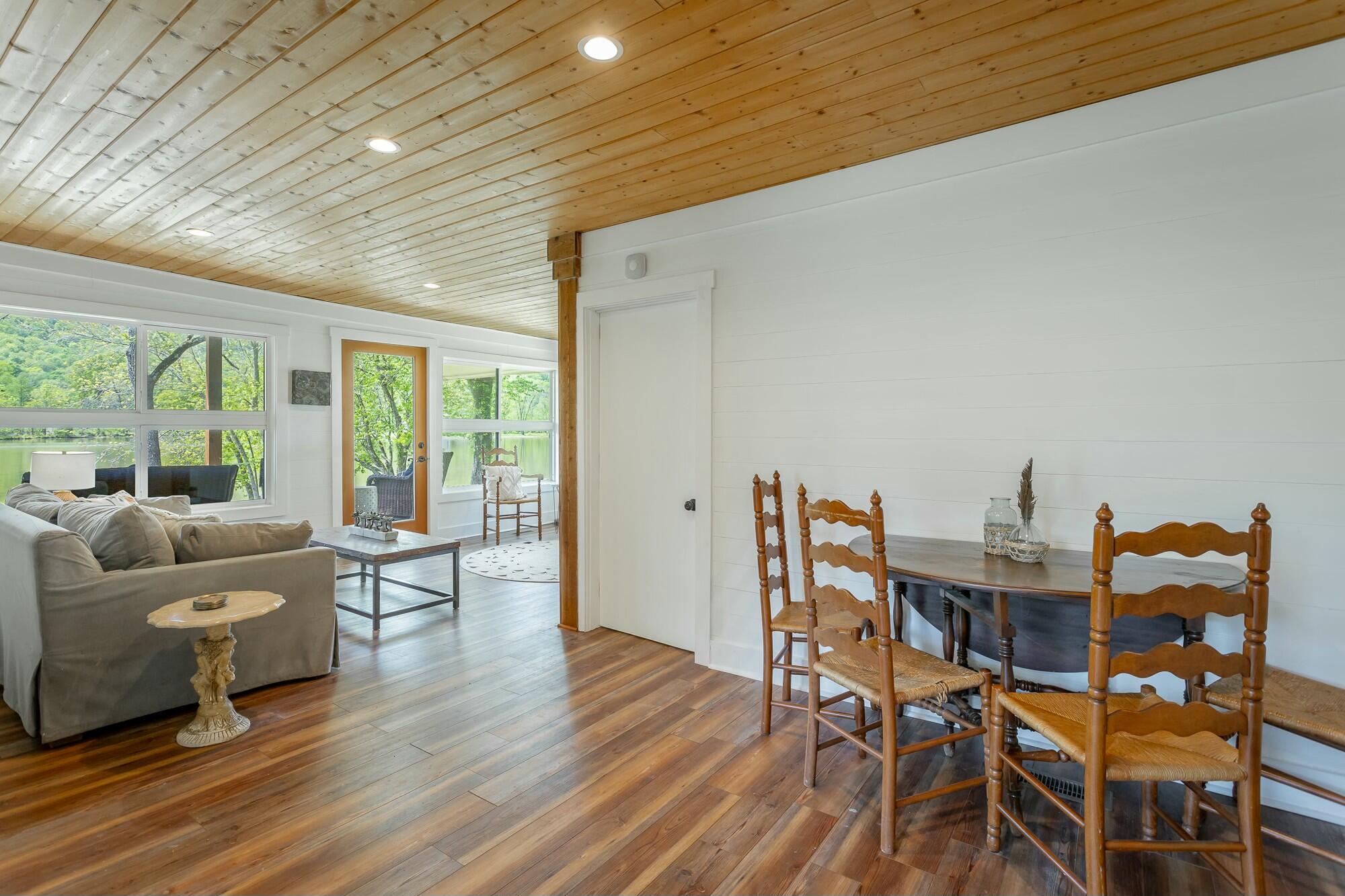 9794 Mullins Cove Road, Whitwell, Tennessee image 24