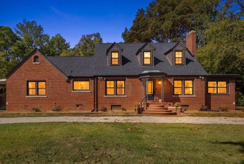 Photo of 407 Chickasaw Road, Chattanooga, TN 37411 (MLS # 1544995)