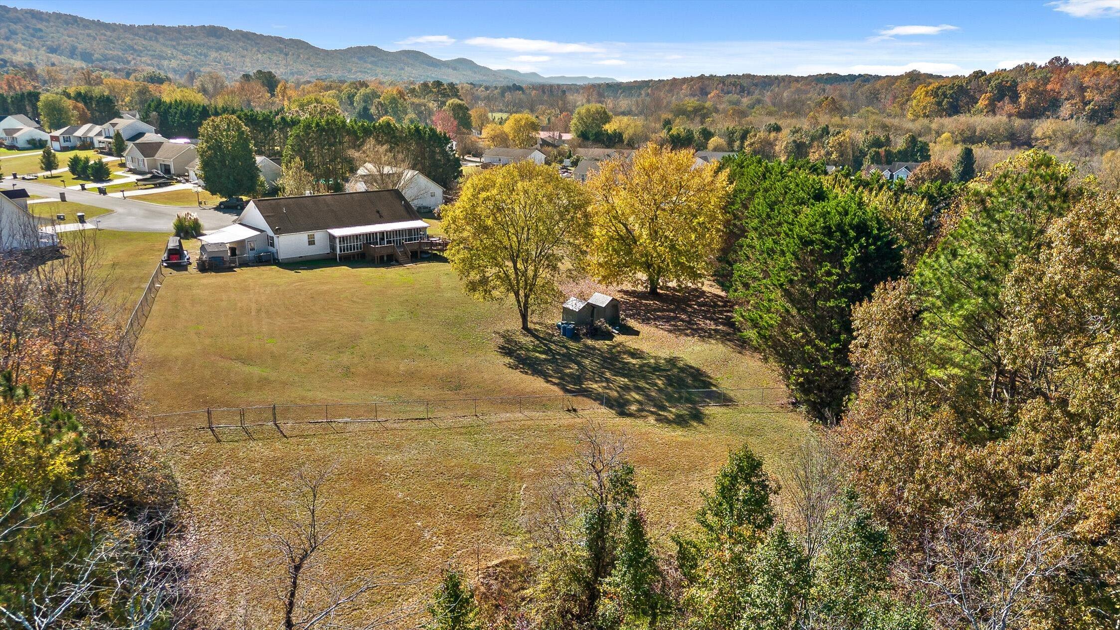 Rock Spring, Georgia 30739, United States, 3 Bedrooms Bedrooms, ,3 BathroomsBathrooms,Residential,Active,239864