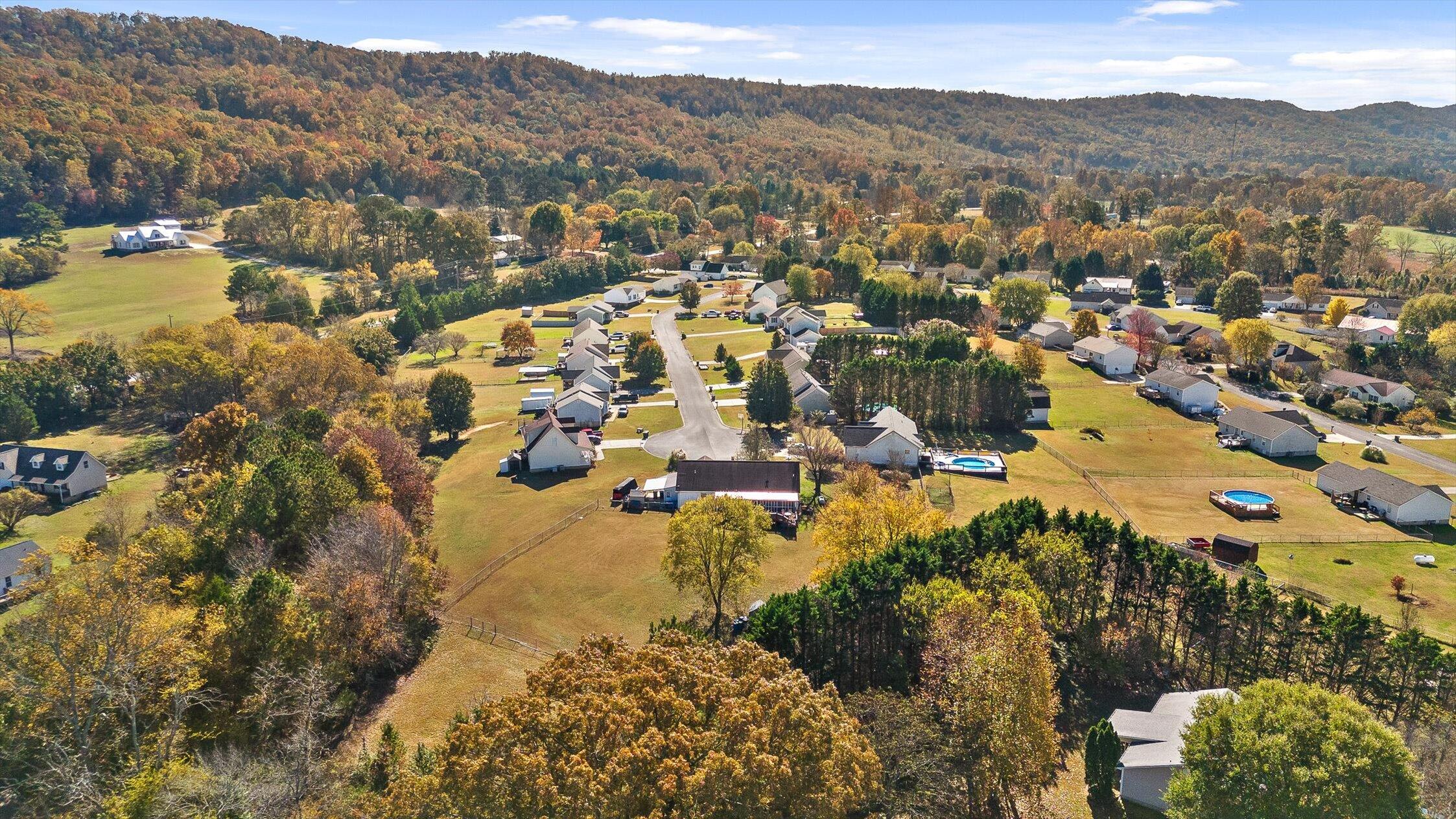 Rock Spring, Georgia 30739, United States, 3 Bedrooms Bedrooms, ,3 BathroomsBathrooms,Residential,Active,239864