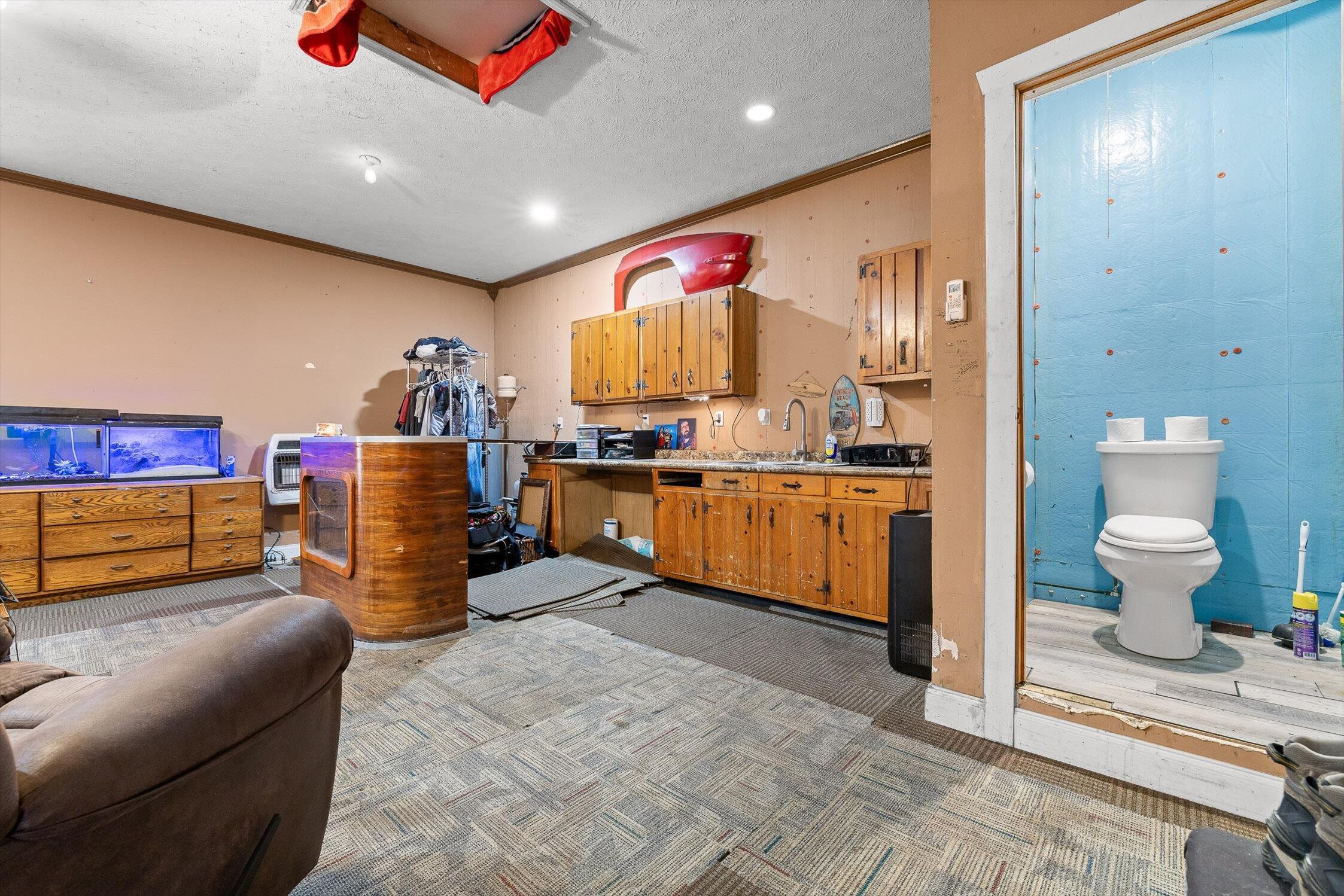 Rock Spring, Georgia 30739, United States, 3 Bedrooms Bedrooms, ,3 BathroomsBathrooms,Residential,Active,239864