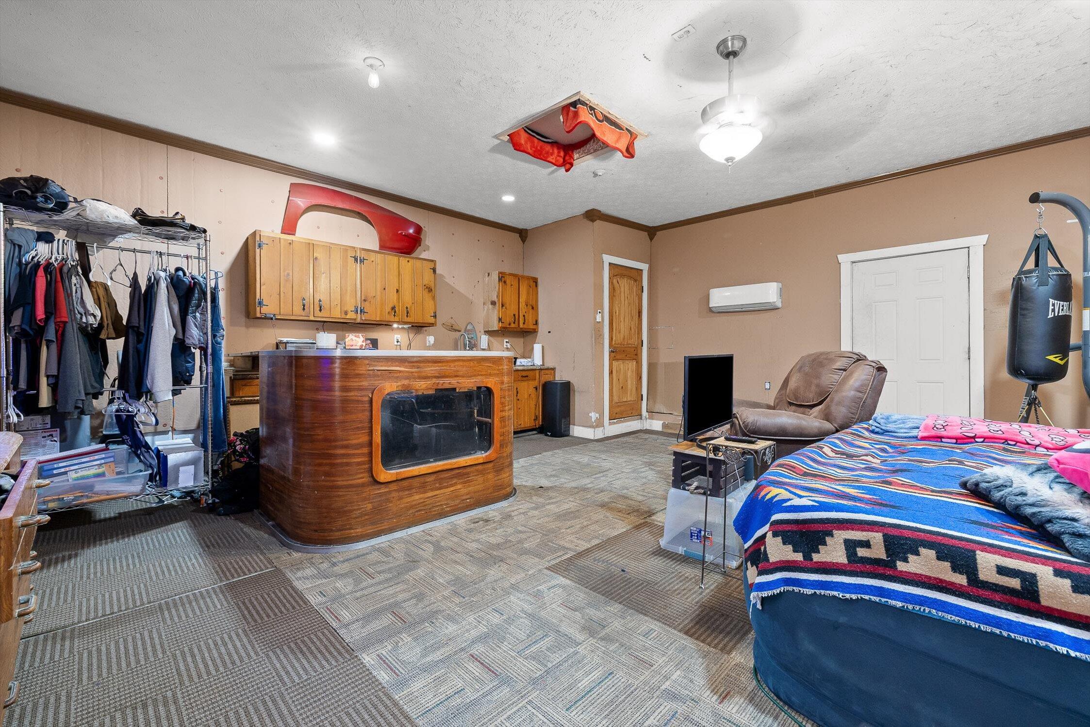 Rock Spring, Georgia 30739, United States, 3 Bedrooms Bedrooms, ,3 BathroomsBathrooms,Residential,Active,239864