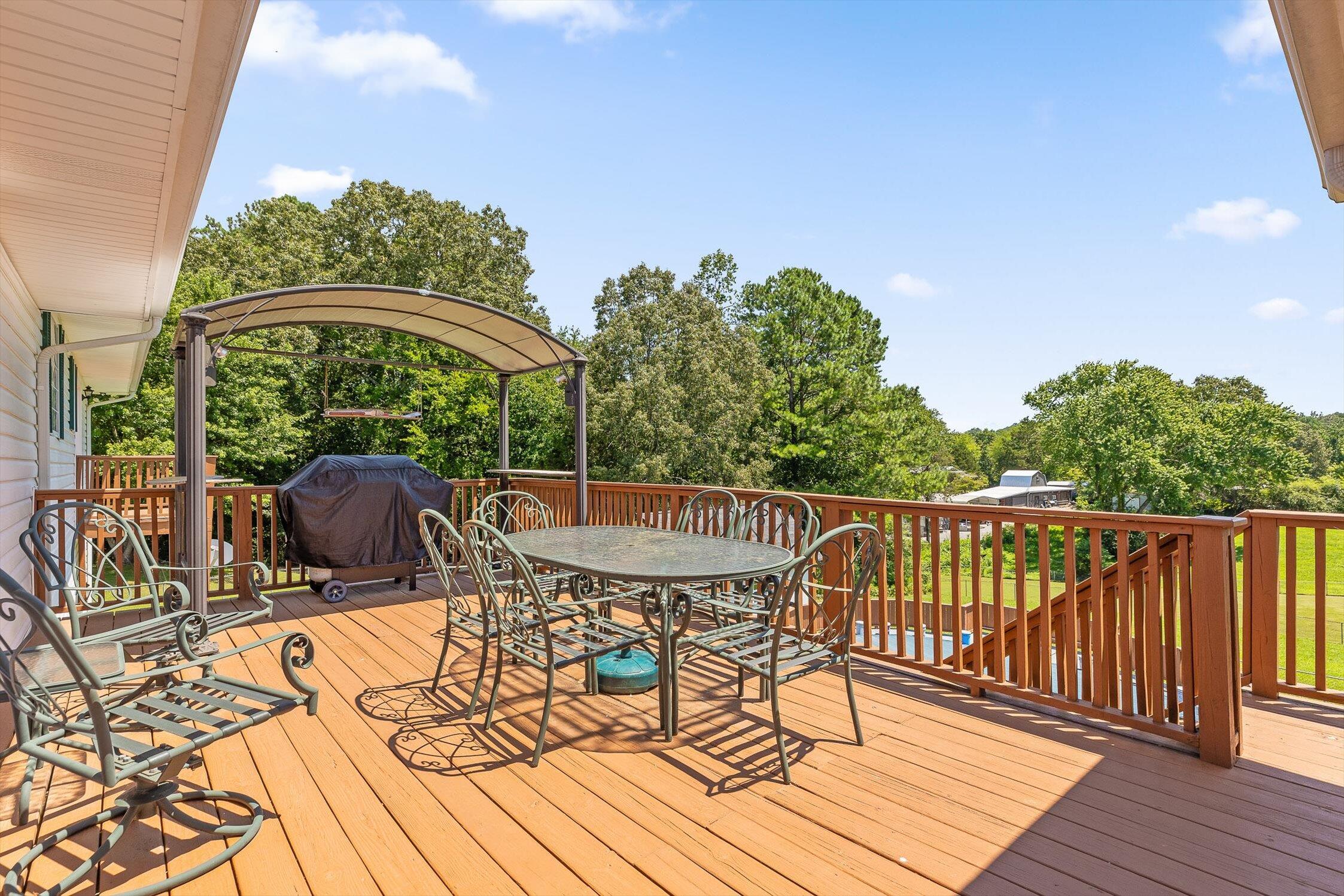 Ringgold, Georgia 30736, United States, 4 Bedrooms Bedrooms, ,4 BathroomsBathrooms,Residential,Active,83563