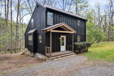 Photo of 715 Crane Way, Tunnel Hill, GA 30755 (MLS # 1531889)