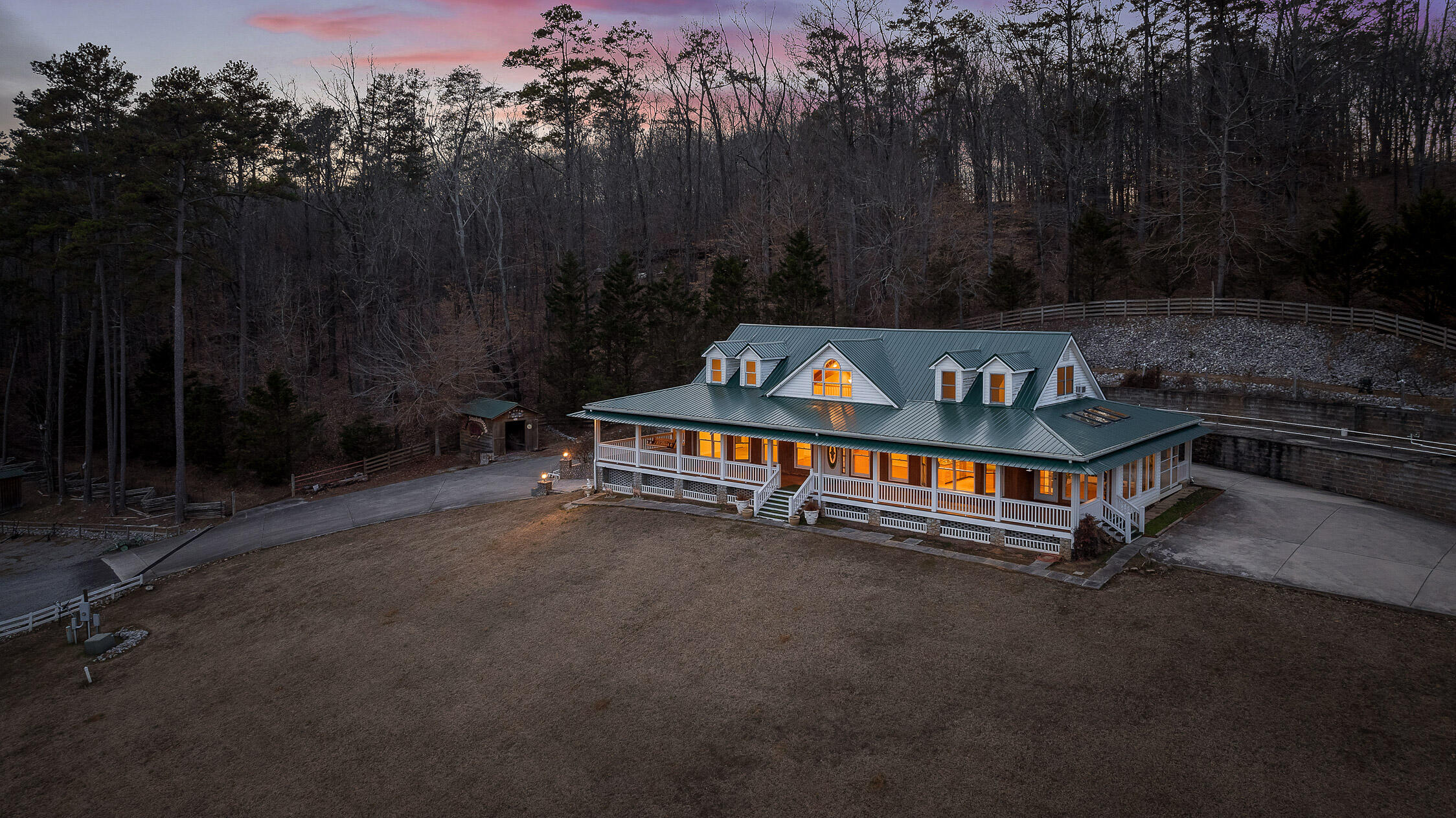 794 Cureton Mill Road, Rising Fawn, Georgia image 2