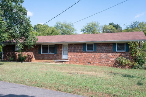 Photo of 1215 Blount Avenue SW, Cleveland, TN 37311 (MLS # 1542943)