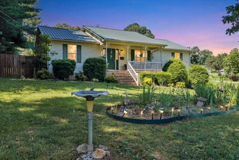Photo of 2774 Shelbyville Road, McMinnville, TN 37110 (MLS # 1537292)