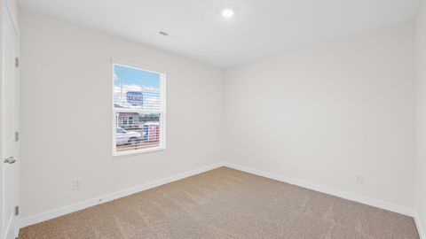 Tiny photo for 627 Fox Den Circle, Dalton, GA 30721 (MLS # 1526806)