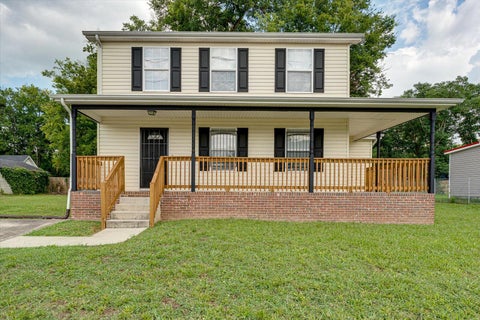 Photo of 1320 Roanoke Avenue, Chattanooga, TN 37406 (MLS # 1544938)