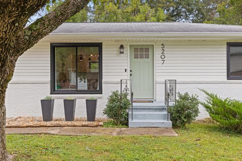 Homes For Sale - 5207 Weaver Street<br/> Chattanooga, TN 37412