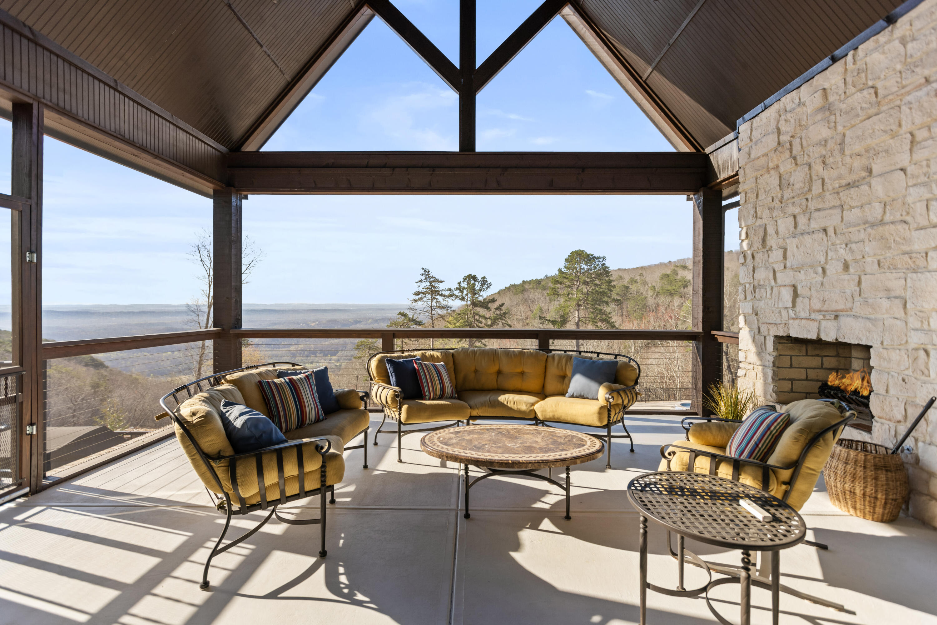 8008 Mountain Laurel Trail, Signal Mountain, Tennessee image 29