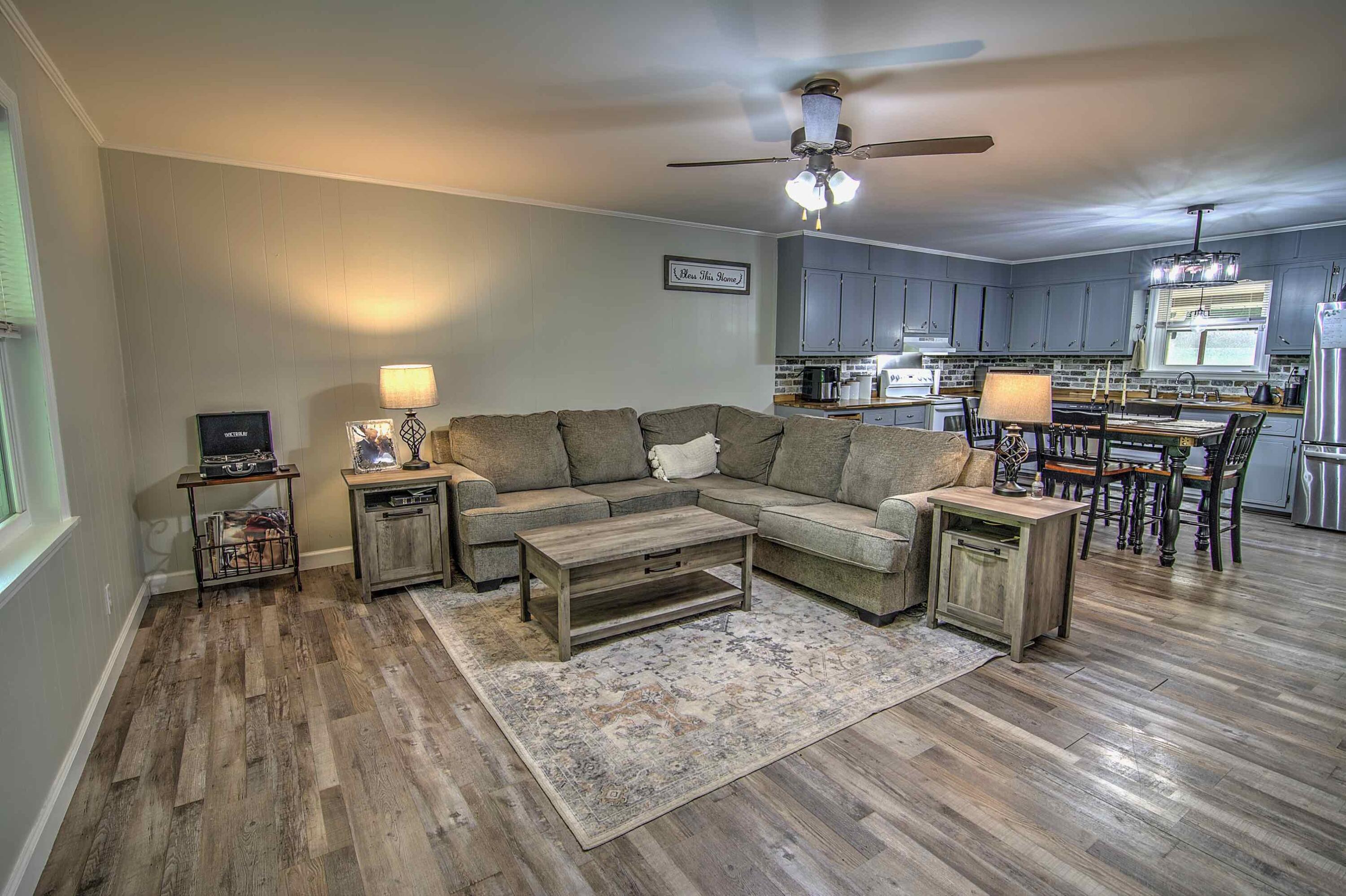 Lafayette, Georgia 30728, United States, 3 Bedrooms Bedrooms, ,2 BathroomsBathrooms,Residential,Active,135209