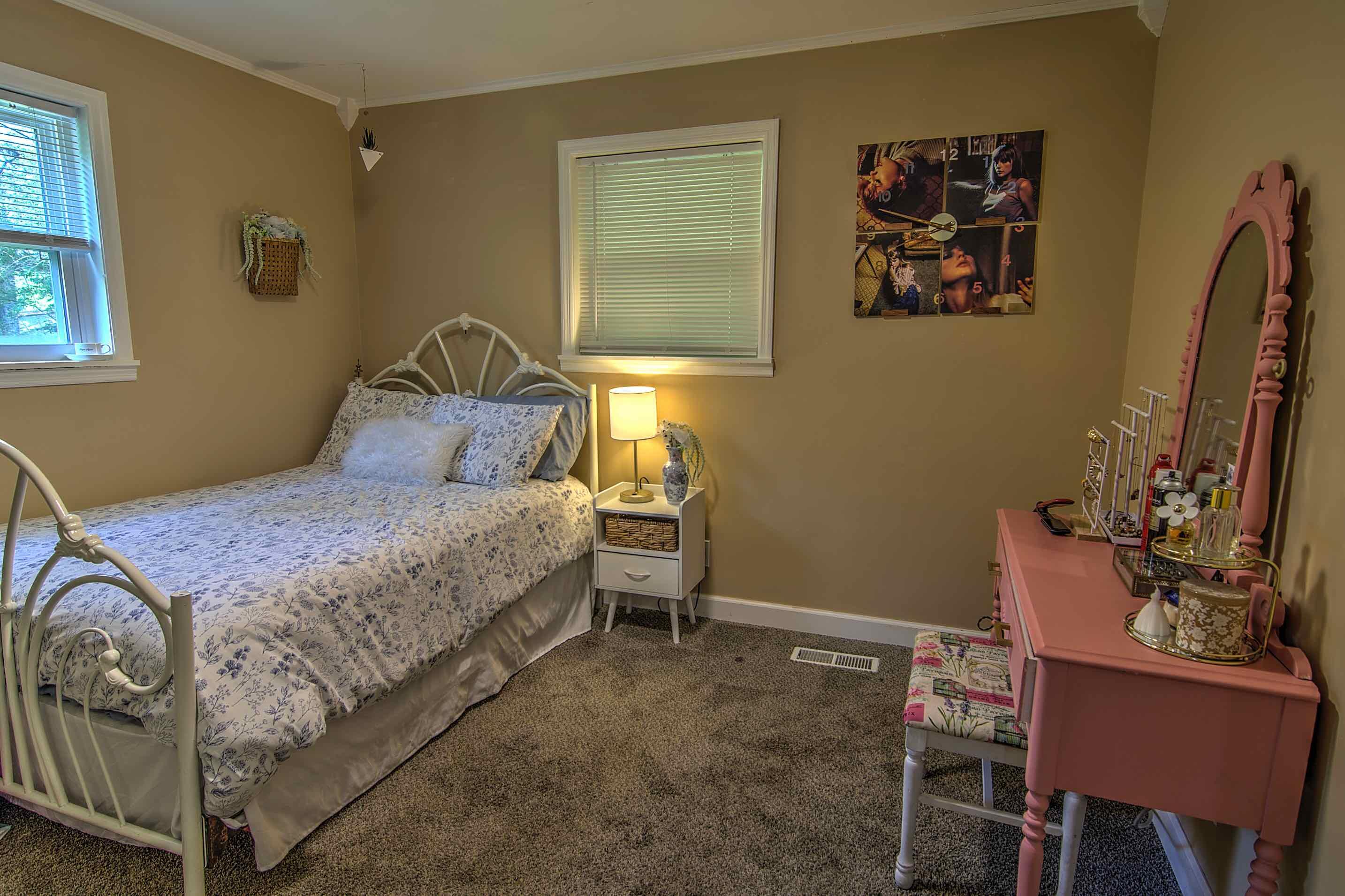 Lafayette, Georgia 30728, United States, 3 Bedrooms Bedrooms, ,2 BathroomsBathrooms,Residential,Active,135209