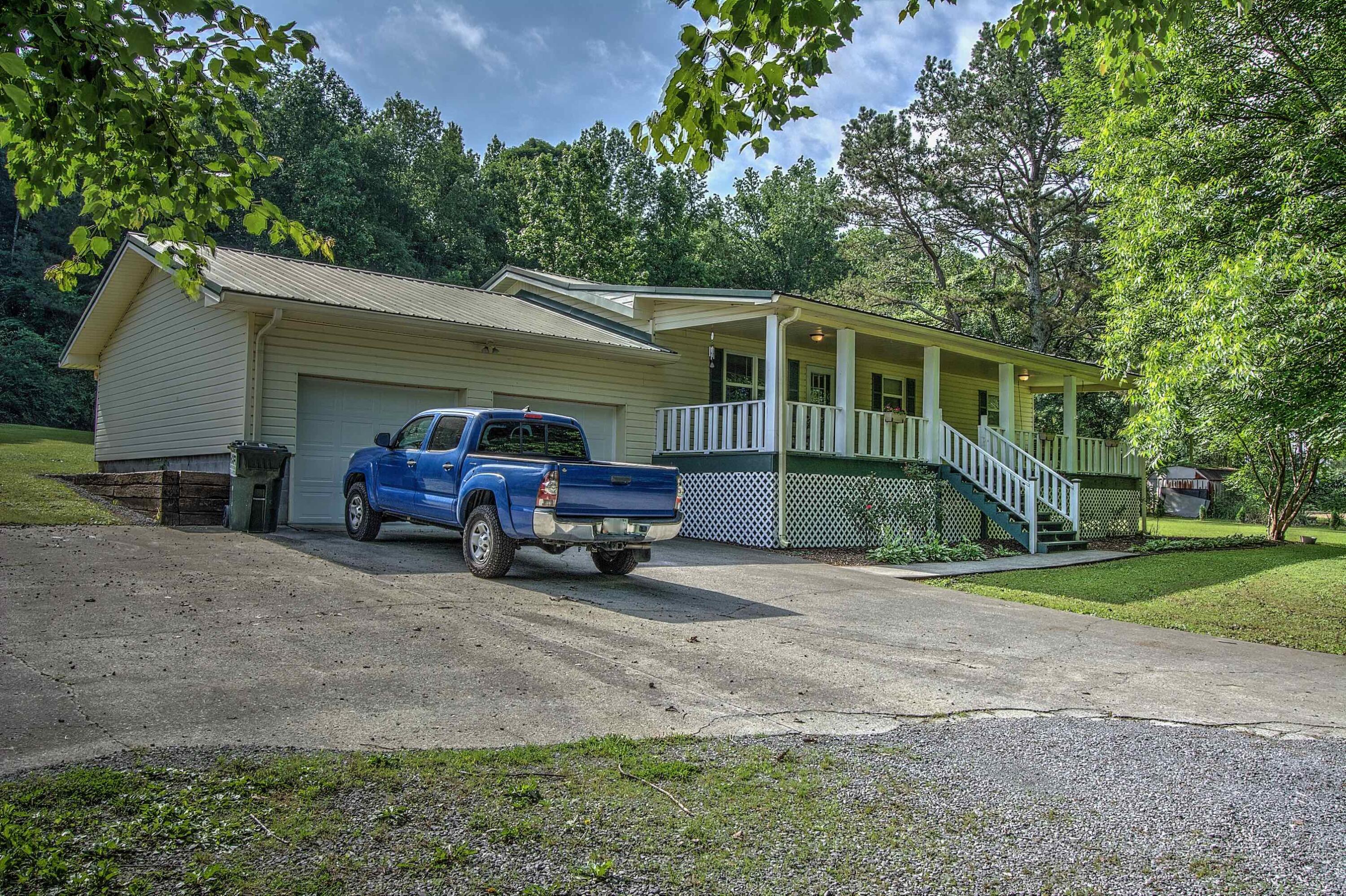 4544 N Highway 27