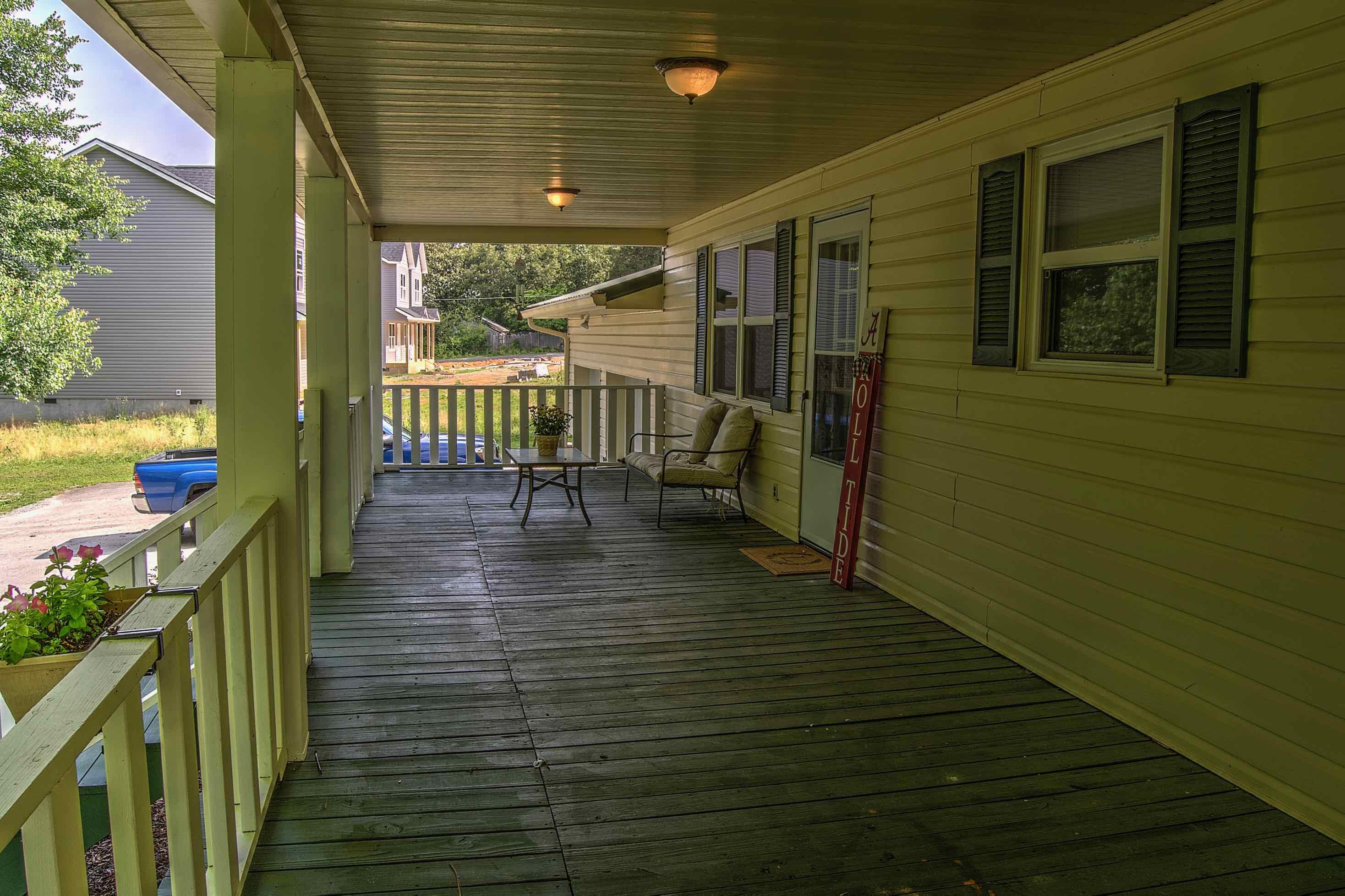 Lafayette, Georgia 30728, United States, 3 Bedrooms Bedrooms, ,2 BathroomsBathrooms,Residential,Active,135209