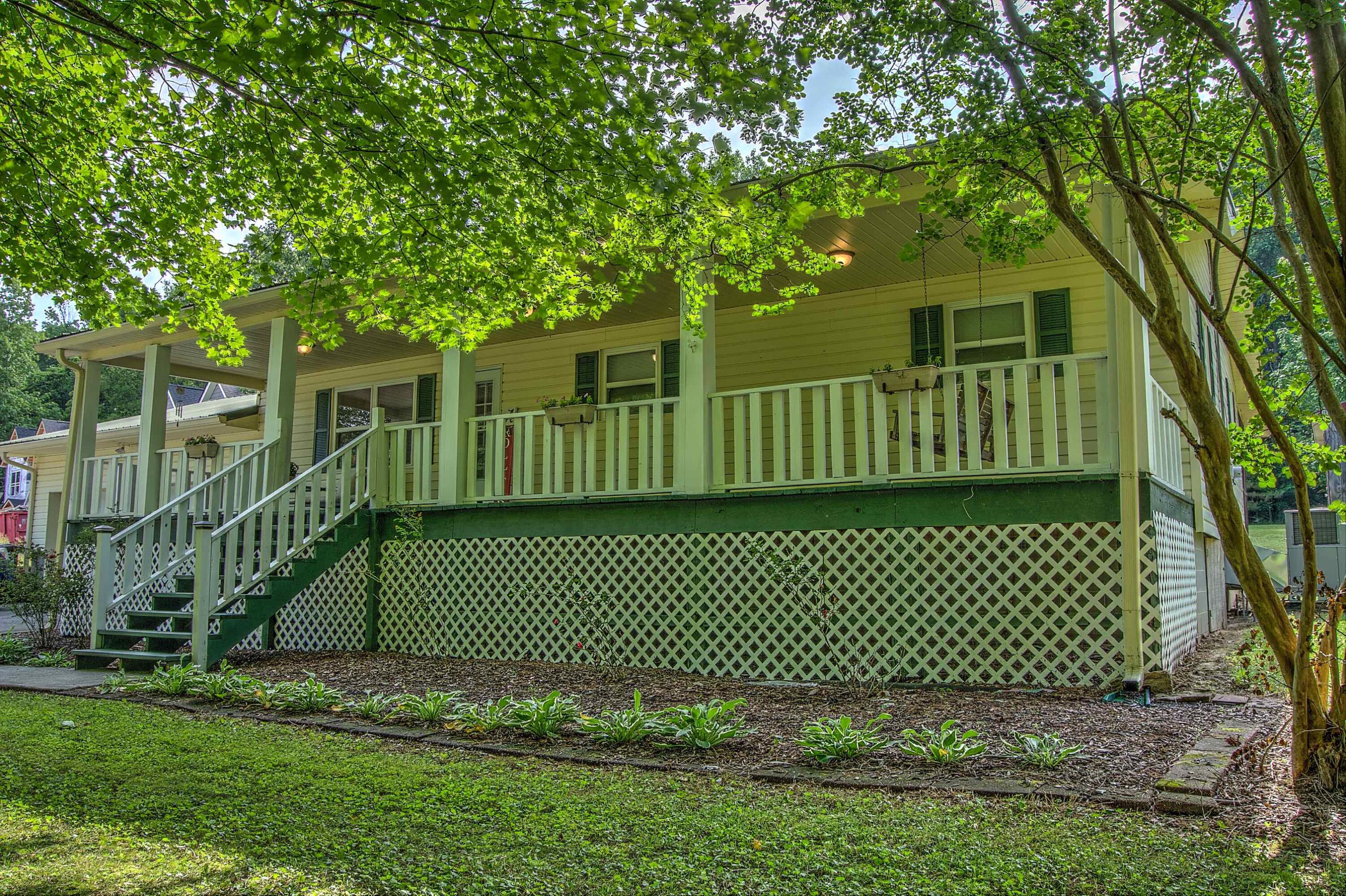 4544 N Highway 27