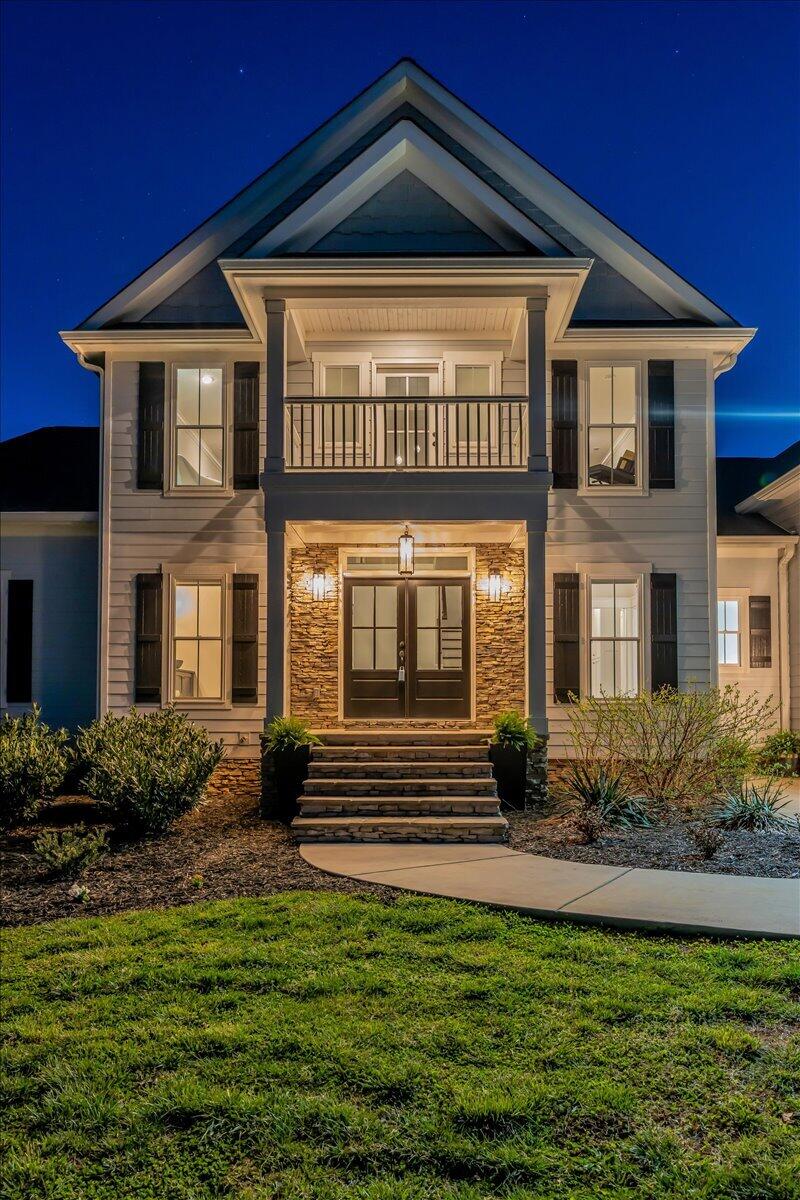 Jasper, Tennessee, 37347, United States, 6 Bedrooms Bedrooms, ,5 BathroomsBathrooms,Residential,Active,2033686