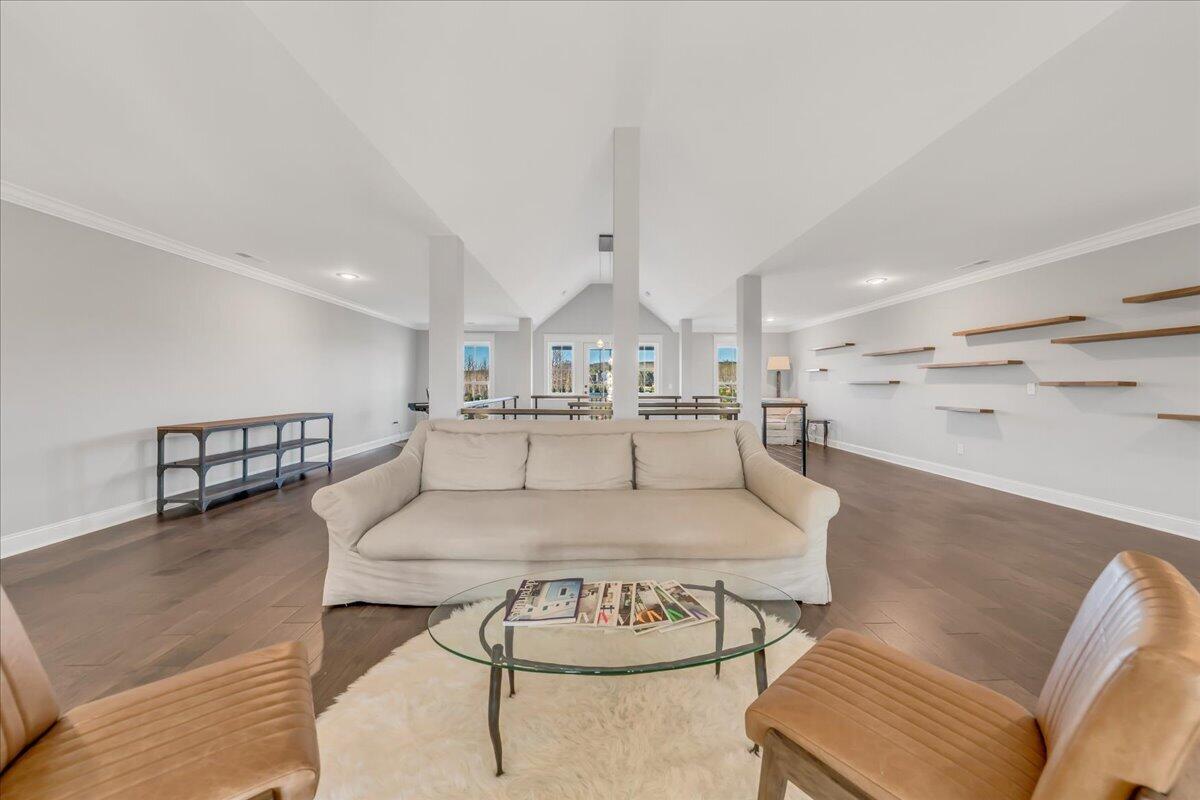 Jasper, Tennessee, 37347, United States, 6 Bedrooms Bedrooms, ,5 BathroomsBathrooms,Residential,Active,2033686